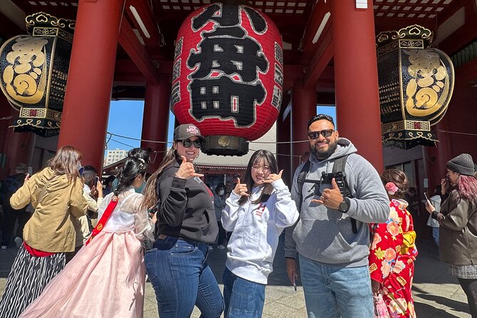 Tokyo Private Guided Customized Tour With a Casual Guide - Accessibility and Participation