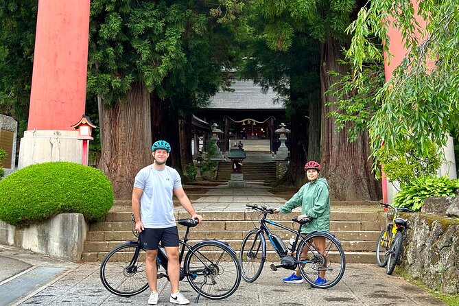 Lake Kawaguchi Explorer: E-Bike Guided Tour - Scenic Highlights and Experiences