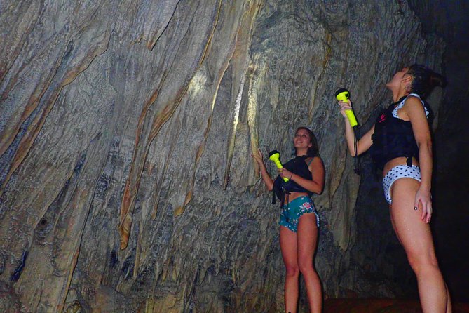 [Okinawa Miyako] [1 Day] Beach SUP & Pumpkin Limestone Caving × Canoe - How to Reserve Your Spot