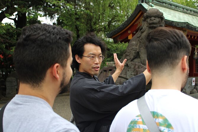 Asakusa Walking Tour With an Experienced Japanese Comedian - About Your Guide Ryo