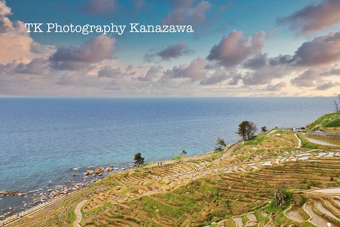 Noto/Chirihama Evening Photoshoot by Professional Photographer - Key Points