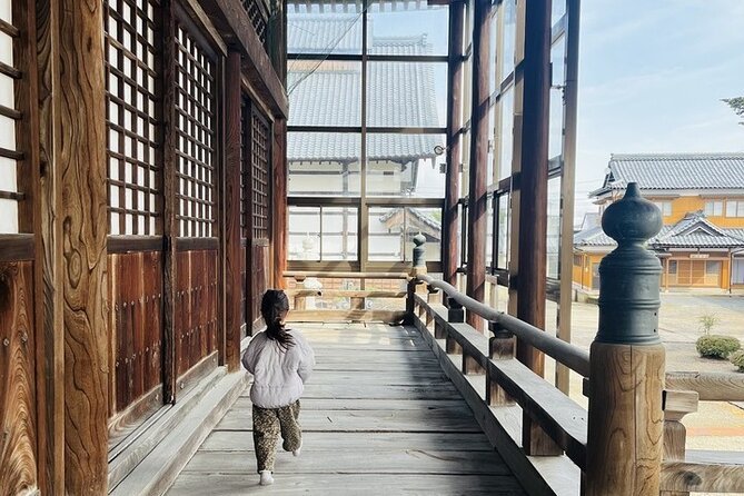 Temples Silence Retreat - Speaking Monk Guided Tour - Key Points