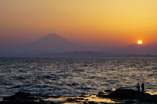 Kamakura & Enoshima 1 Day Bus Tour From Tokyo and Yokohama - Itinerary Highlights