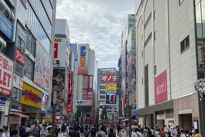 Anime, Manga, Game & Maid Cafe Tour in Akihabara - Exploring Anime and Manga