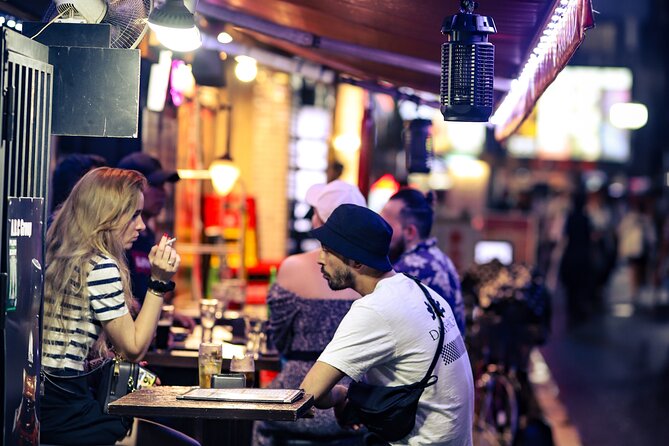 Private Shinjuku Bar Hopping Tour With Guide - Pricing and Booking Information