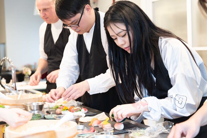 Private Sushi Making Class in Kyoto - Accessibility and Transportation