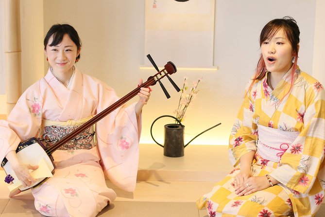 Easy for Everyone! Now You Can Play Handmade Mini Shamisen and Show off to Everyone! Musical Instruments, Sweets and Live Music - Cancellation Policy Explained