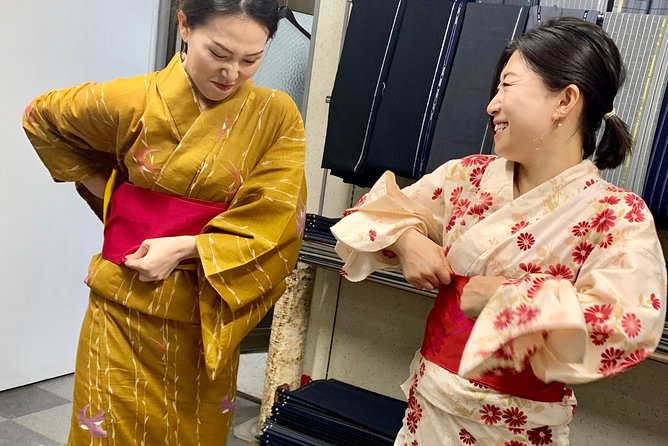 Exclusive Private Yukata Dressing Workshop - Group Experience