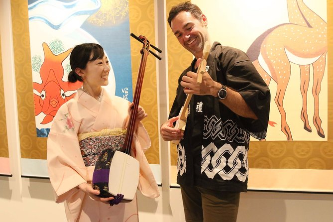 Easy for Everyone! Now You Can Play Handmade Mini Shamisen and Show off to Everyone! Musical Instruments, Sweets and Live Music - Engage With Japanese Culture