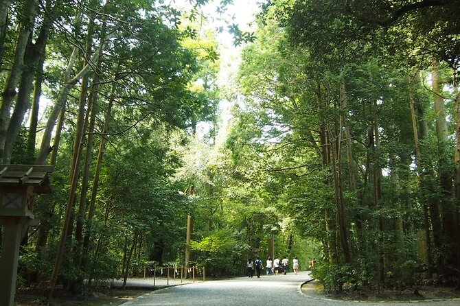 Full-Day Small-Group Tour in Ise Jingu - Accessibility Features