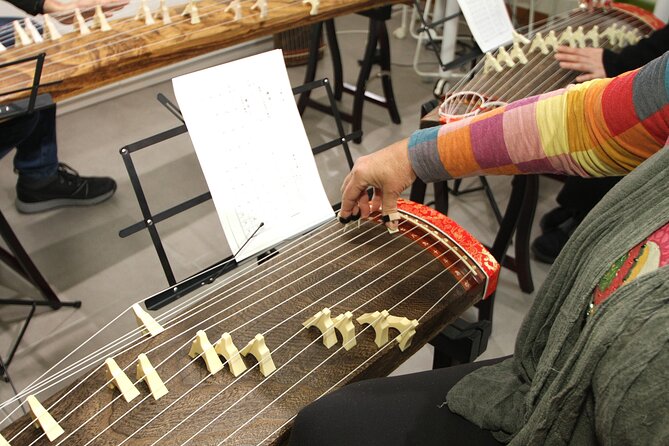 Experiential Lesson of the Japanese Instrument Koto - Tips for Your Koto Lesson