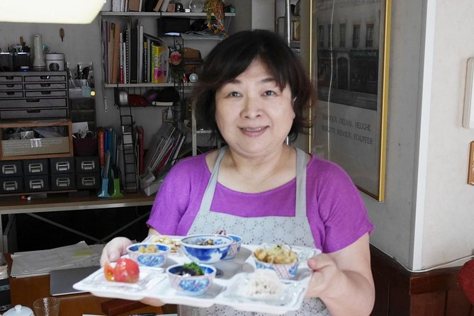 Private Cooking Class With a Local Akemi in Her Home - Pricing and Reservation Details