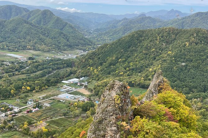 Green Season Half Day Hikes in Sapporo and Hokkaido With Onsen - Key Points