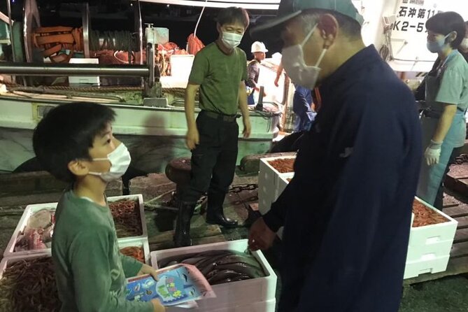 Japanese KANAZAWA Night “SERI”(Auction Sale of Fish) Guided Tour - Accessibility Considerations