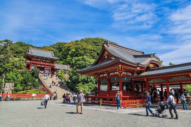 Private Kamakura and Yokohama Sightseeing Day Trip With Guide