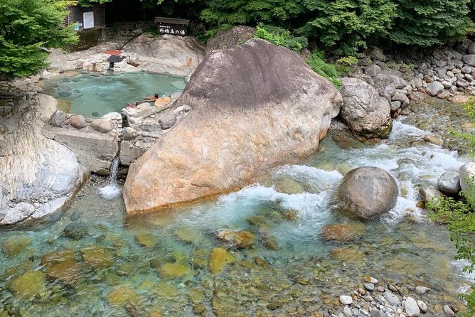 Hot Spring/Onsen Tour Around Takayama City (About 3 Hours) - Meeting Point and Directions