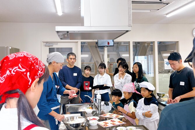 Sushi Making Experience Class in Naha Makishi Public Market - Experience Location