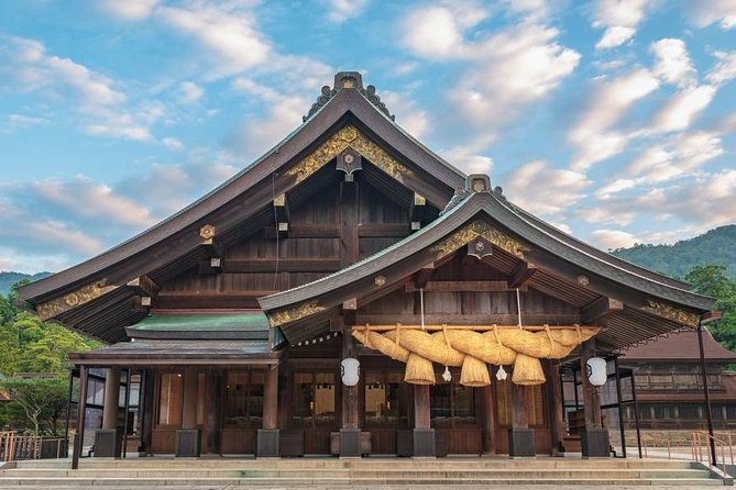 Matsue/Izumo Taisha Shrine Full-Day Private Trip With Government-Licensed Guide - What to Expect