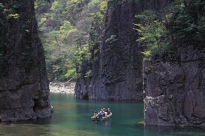 Private Sandankyo Valley Tour From Hiroshima With a Local Guide - Cancellation Policy Explained