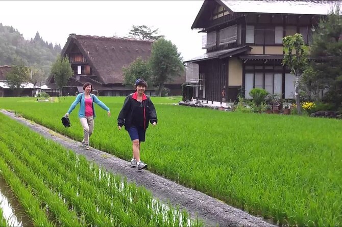 Shirakawago and Takayama Licensed Guide and Vehicle From Kanazawa - Transportation and Accessibility