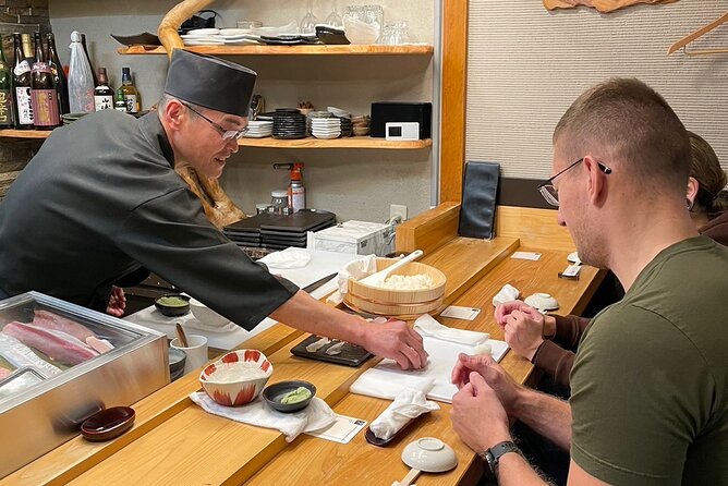 Learning Sushi From a Professional Sushi Chef in Osaka - Lunch and Dietary Options