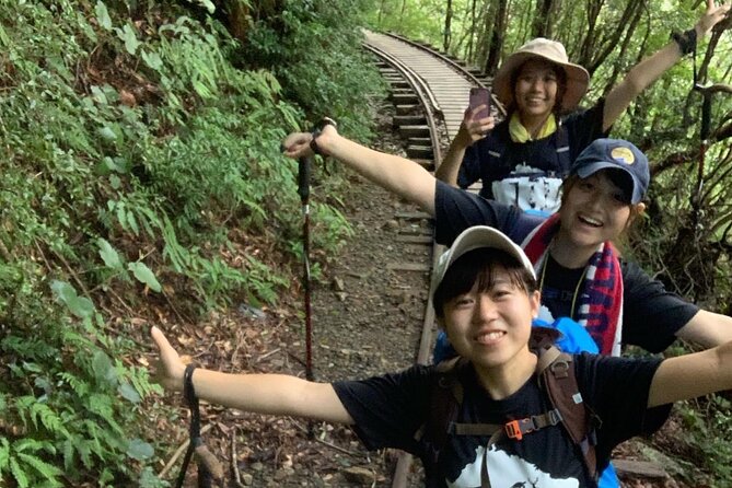 [Private Guide & Plan With Bento] Lets Walk in the Forest of Thousands of Years of Age! Jomon Cedar Day Trip Trekking [Special Lunch With Yakushima Ingredients! ] - Health and Fitness Considerations