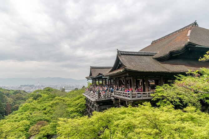 Private Sightseeing Tour Visit in Kyoto With Transfer Included - Booking and Cancellation Policy