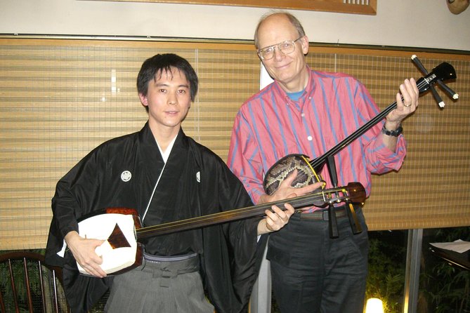 Japanese Traditional Music Show Created by Shamisen - Key Points