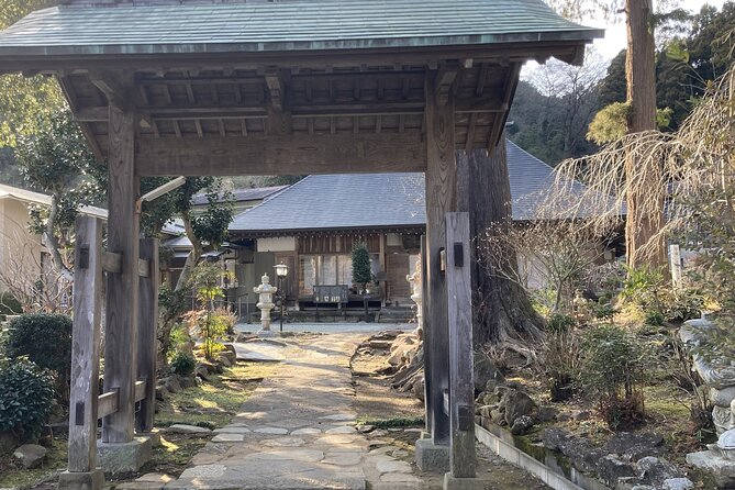 Zazen Meditation,Shojin Ryori and Tea Ceremony in a Temple - The Significance of Tea Ceremony