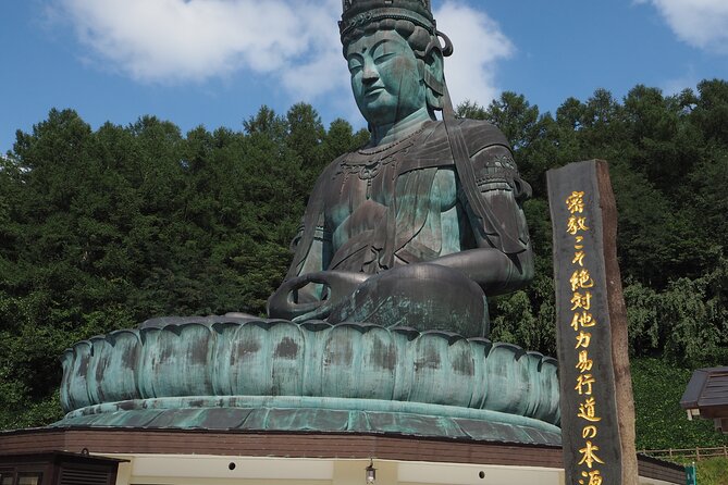 Private Tour to Big Buddha and Nebuta Museum With Licensed Guide - Transportation Options