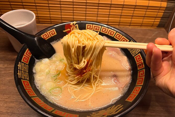 Shibuya Anime and Manga Tour With Ramen Lunch - Shopping Opportunities
